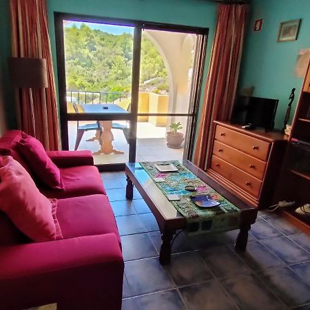 Centeanes Beach Apartment Карвоейру Экстерьер фото