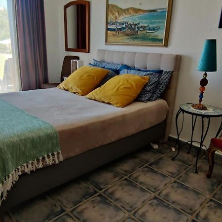 Centeanes Beach Apartment Карвоейру Экстерьер фото